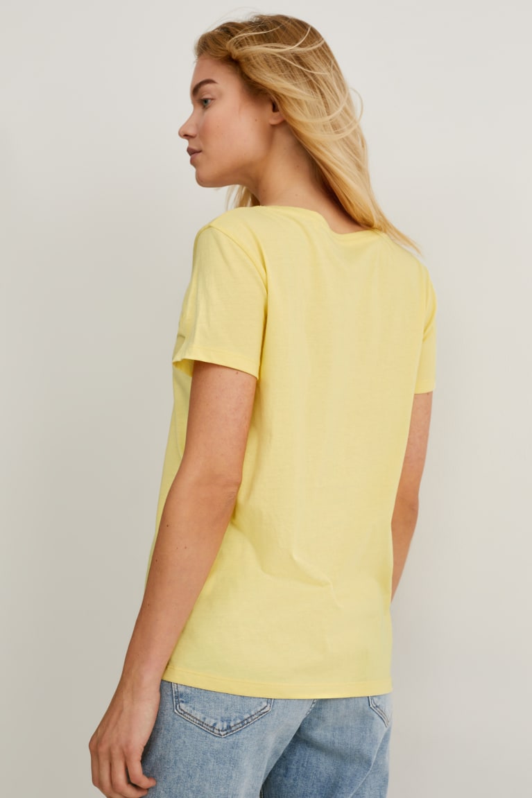 Camiseta C&A Amarillo Claro | IGLOTA-187