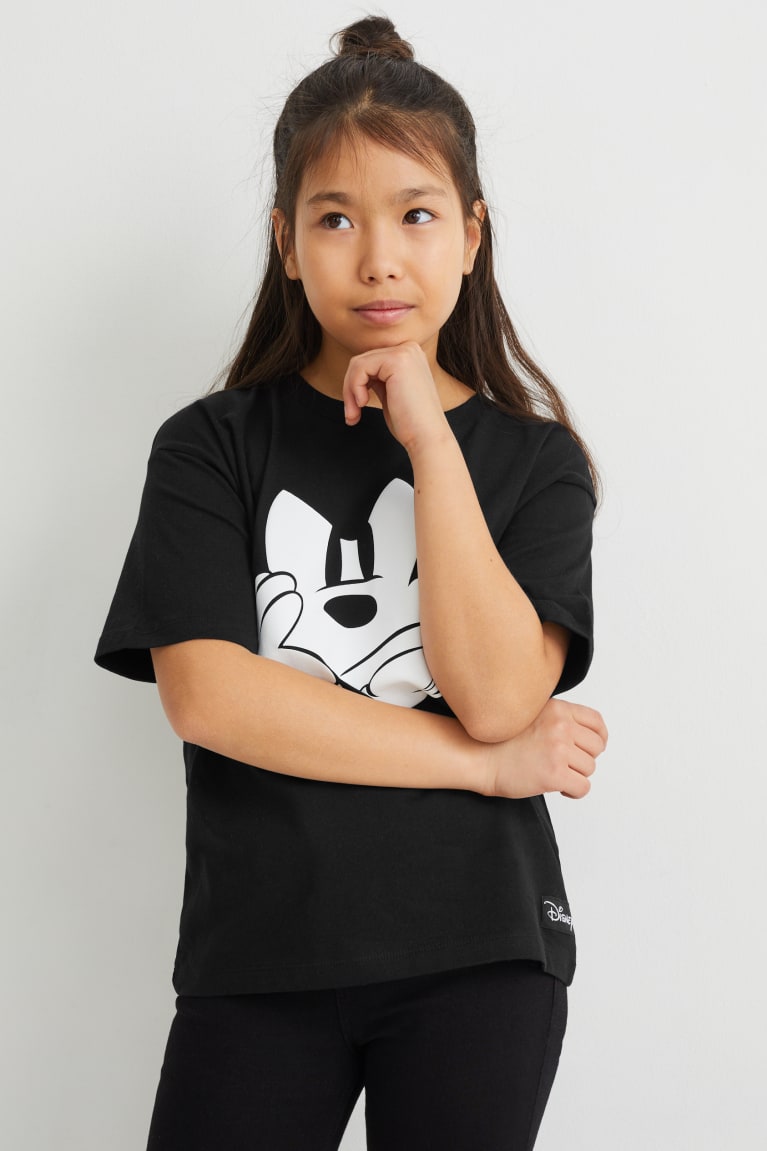 Camiseta C&A Mickey Mouse Sleeve Negras | BYNTUF-620