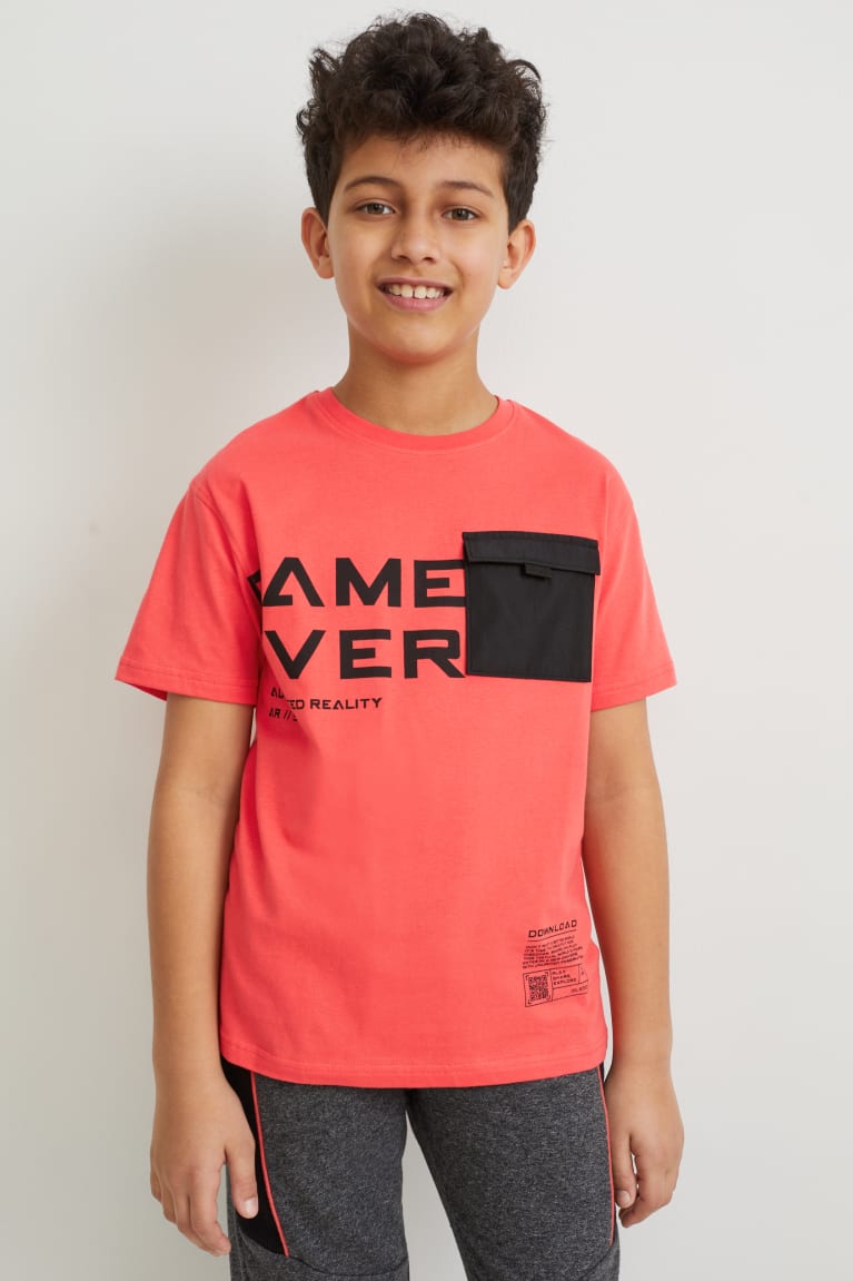 Camiseta C&A Sleeve Augmented Reality Motif Rojas | QAWFZC-135