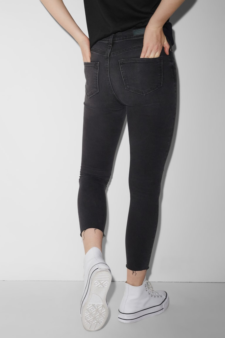 Jeans C&A Clockhouse Flaco Super High Cintura Recycled Negras | ZESGRH-765