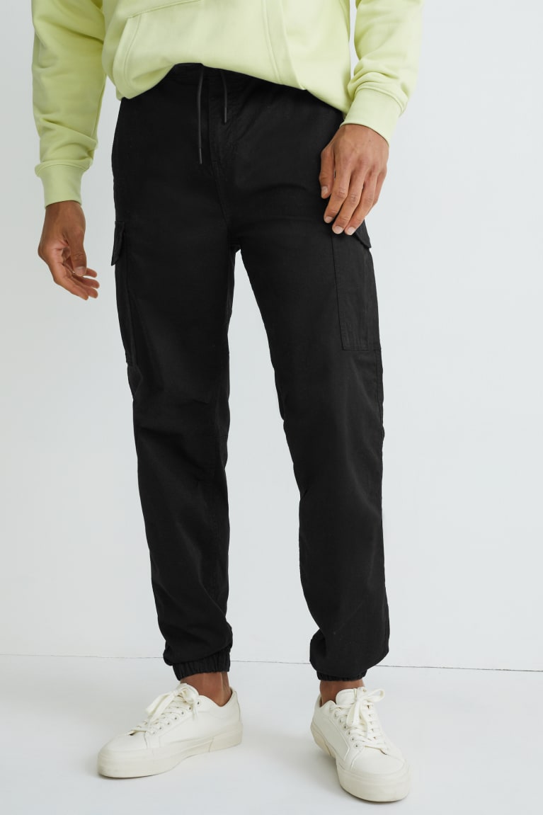 Pantalones C&A Cargo Regular Fit Lycra® Negras | CSIHOZ-985