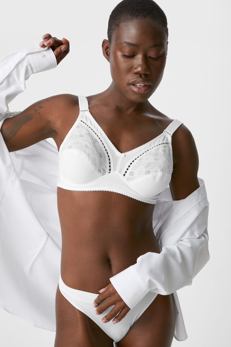 Ropa Interior C&A Non-wired Minimiser Bra Blancas | ECMGSD-392